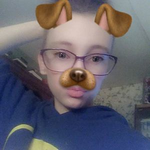 Meet your Posher, Ella